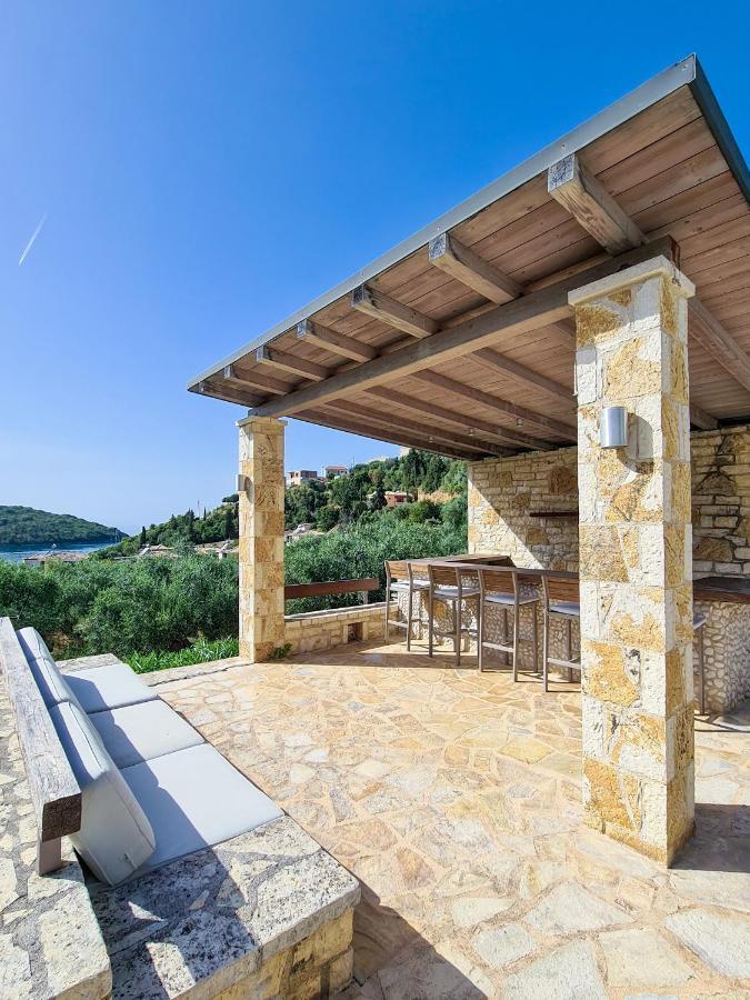 Saz Villas Sívota Екстериор снимка