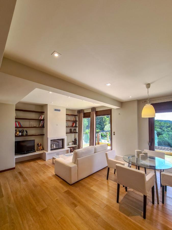 Saz Villas Sívota Екстериор снимка
